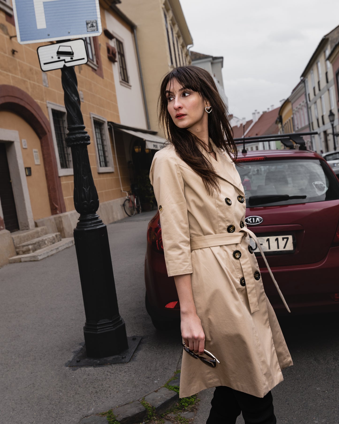OLIVIA TRENCH COAT